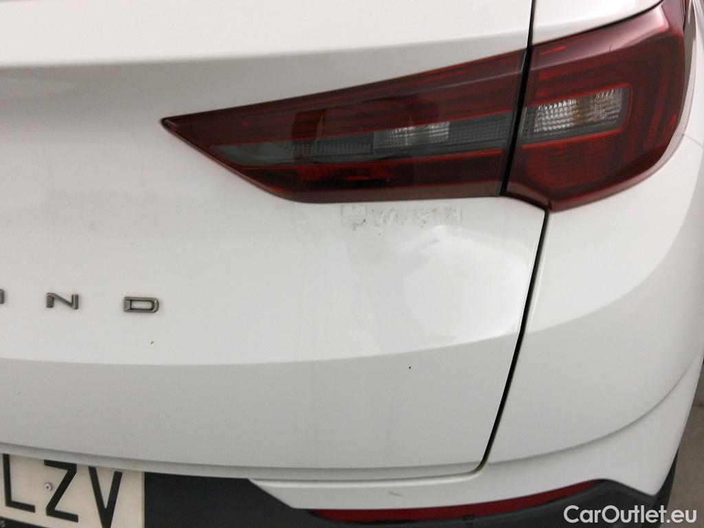  Opel   Grandland X OPEL Grandland / 2021 / 5P / todoterreno 1.5 CDTi Business Edition Auto #7