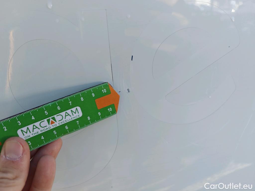  Nissan  Micra NISSAN  / 2017 / 5P / berlina con portón 1.5dCi 66 kW (90 CV) S&S Visia+ #28