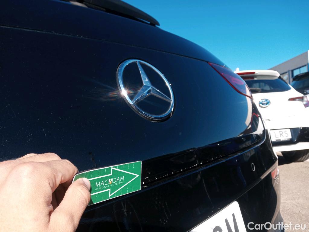  Mercedes  CLA-Klasse MERCEDES-BENZ CLA / 2019 / 5P / familiar CLA 250 e Shooting Brake #7