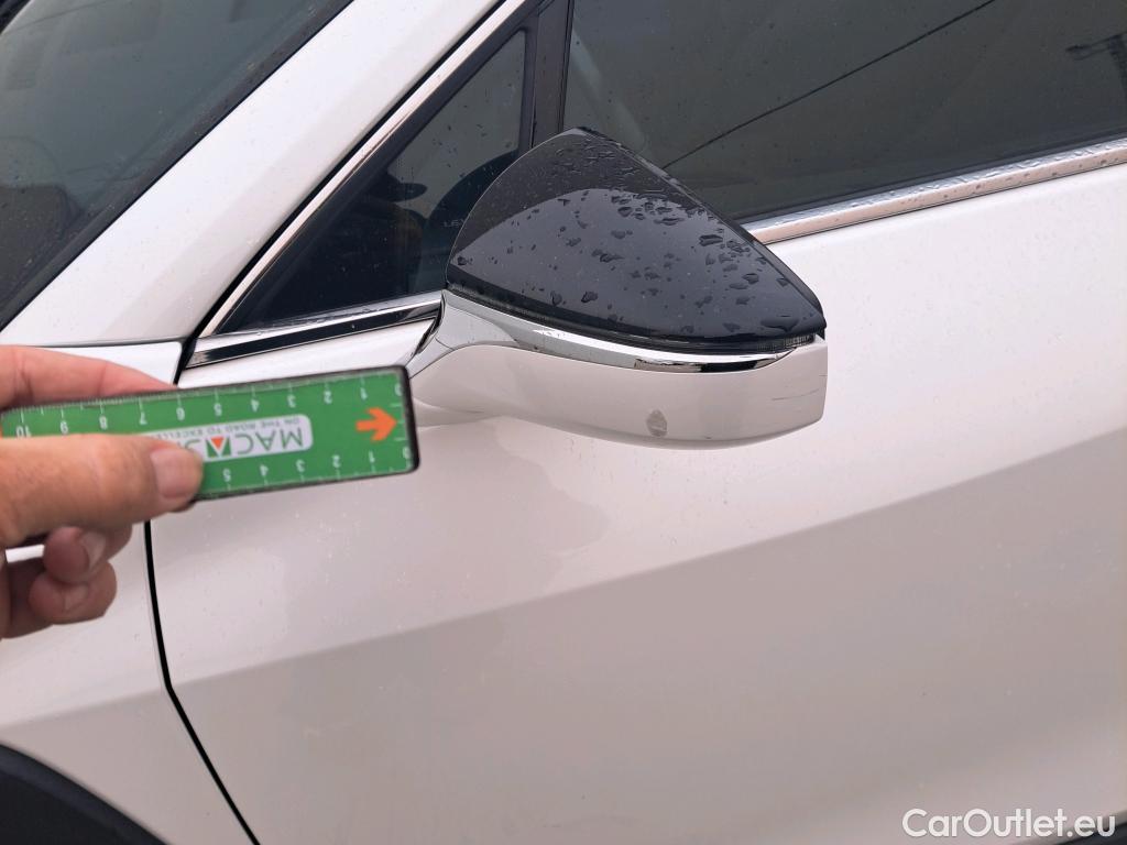  Lexus  UX LEXUS  / 2018 / 5P / todoterreno 2.0 250h Business City #21