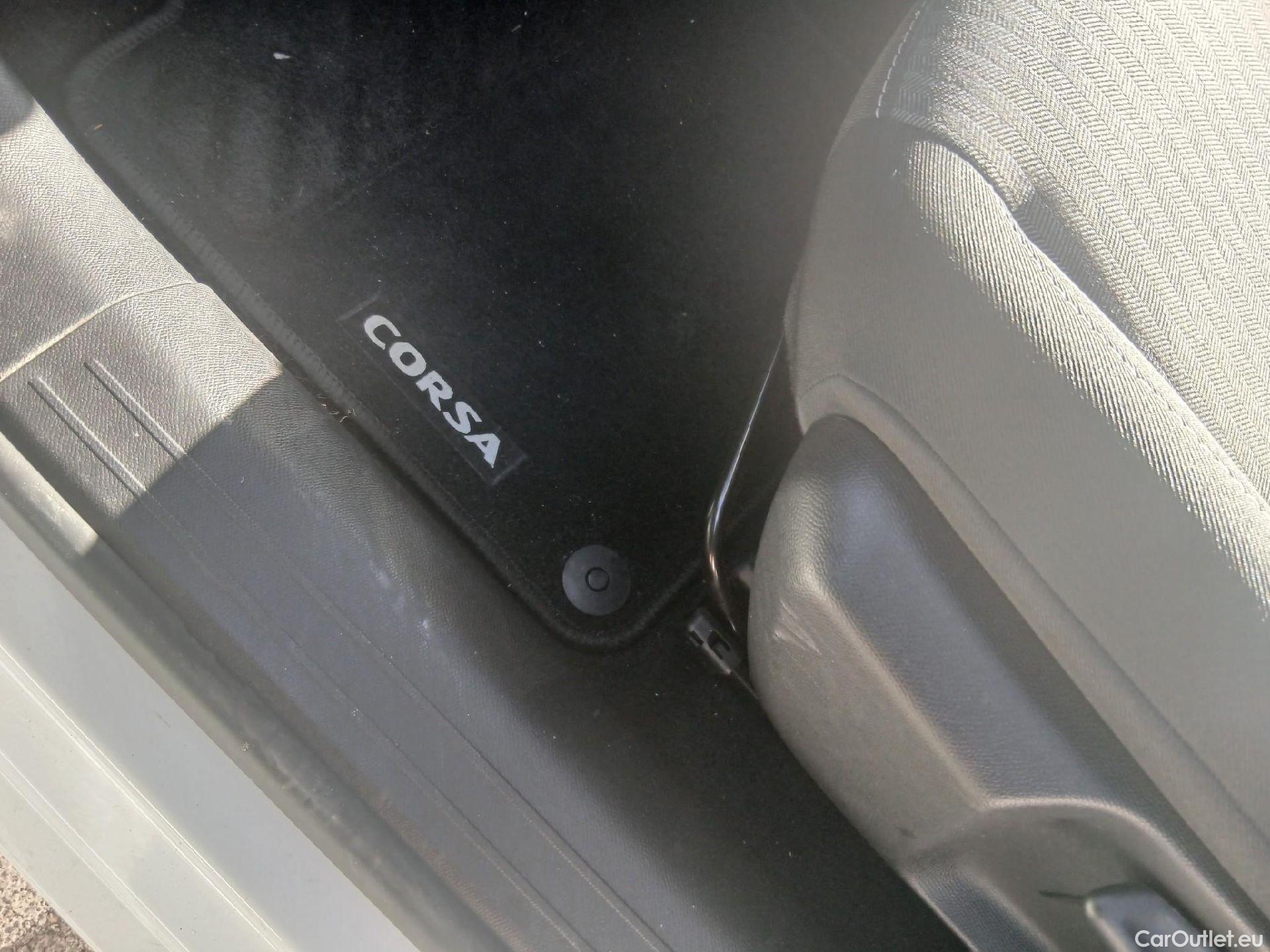  Opel  Corsa OPEL  / 2019 / 5P / 1.2T XHL 74kW (100CV) Edition (2) #4