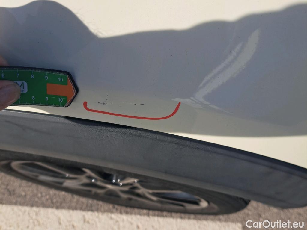  Mini  Cooper MINI MINI / 2014 / 5P / berlina con portón ONE 5 PUERTAS (CX) #2