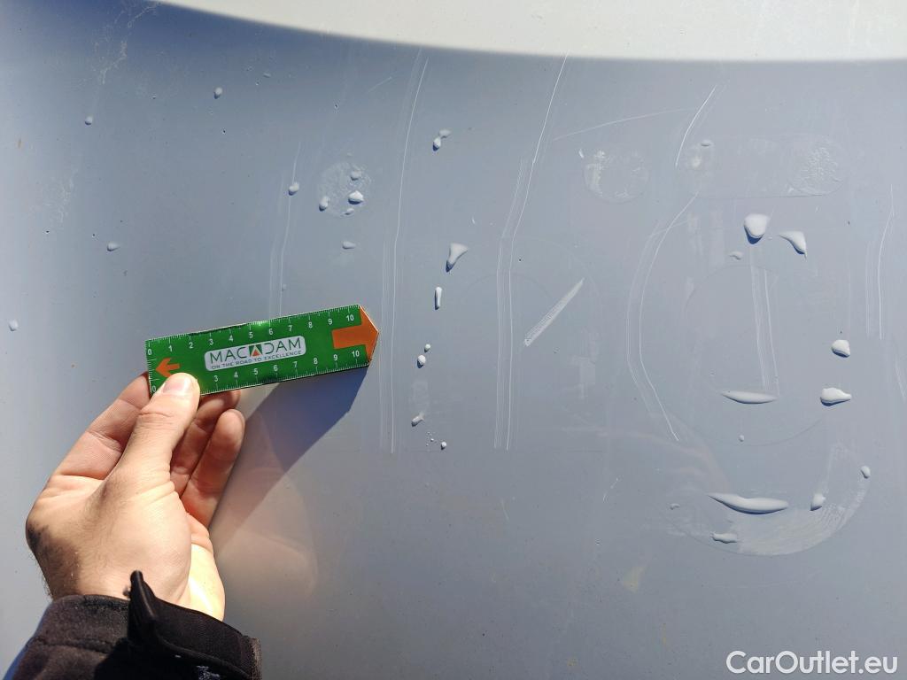  Nissan  Micra NISSAN  / 2017 / 5P / berlina con portón 1.5dCi 66 kW (90 CV) S&S Visia+ #36