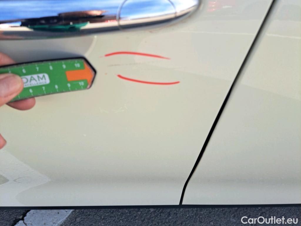  Mini  Cooper MINI MINI / 2014 / 5P / berlina con portón ONE 5 PUERTAS (CX) #9