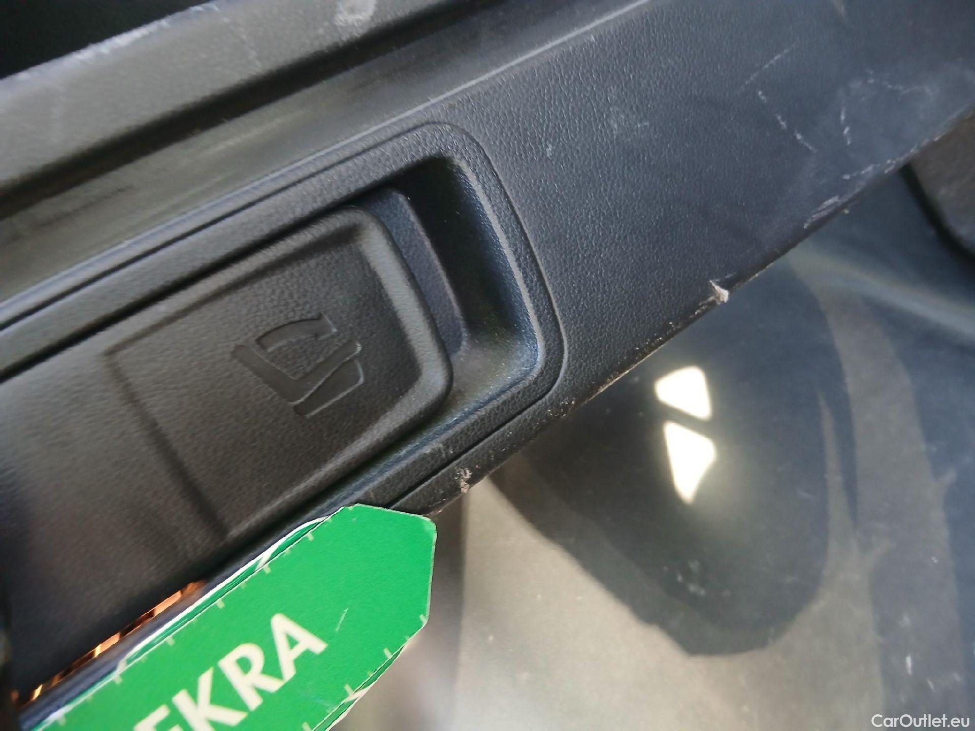  Hyundai  Tucson HYUNDAI  / 2020 / 5P / todoterreno 1.6 TGDI 169kW (230CV) HEV Style Auto #8