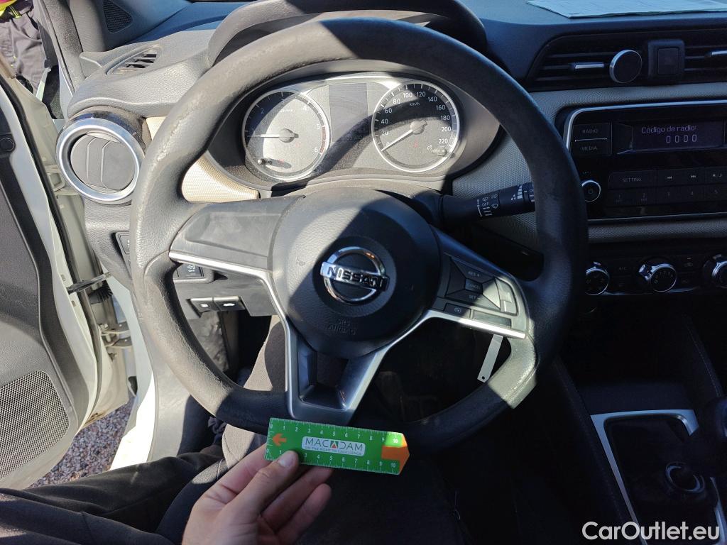 Nissan  Micra NISSAN  / 2017 / 5P / berlina con portón 1.5dCi 66 kW (90 CV) S&S Visia+ #72