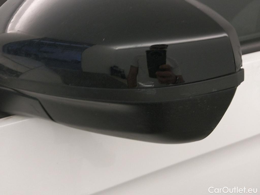  Opel   Grandland X OPEL Grandland / 2021 / 5P / todoterreno 1.5 CDTi Business Edition Auto #9