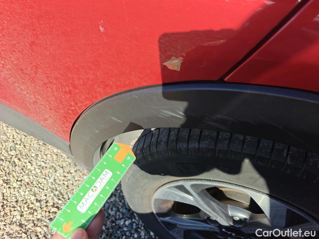  KIA  XCeed KIA  / 2019 / 5P / todoterreno 1.0 T-GDi Drive 88kW (120CV) #37