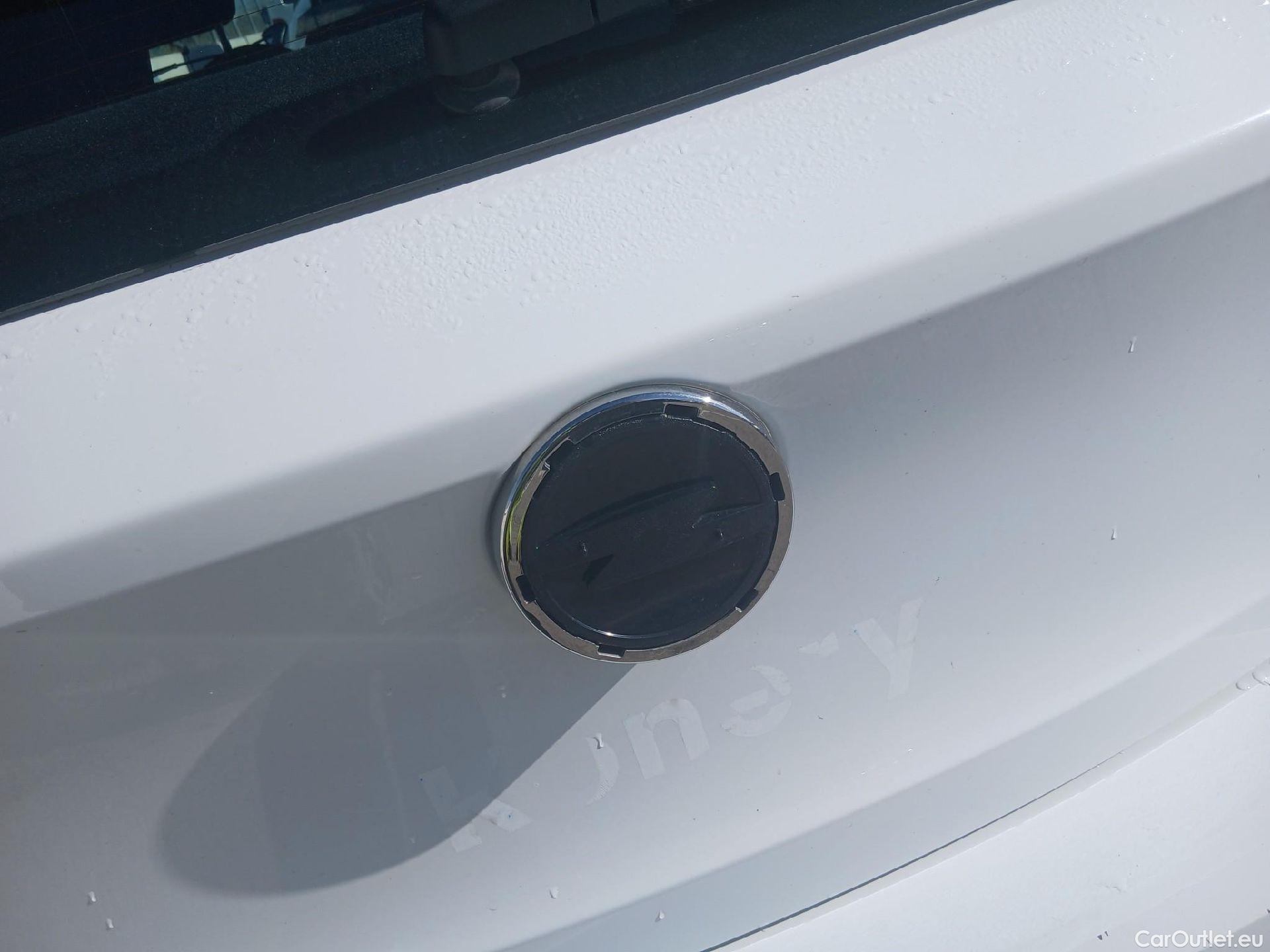  Opel  Corsa OPEL  / 2019 / 5P / 1.2T XHL 74kW (100CV) Edition (2) #18