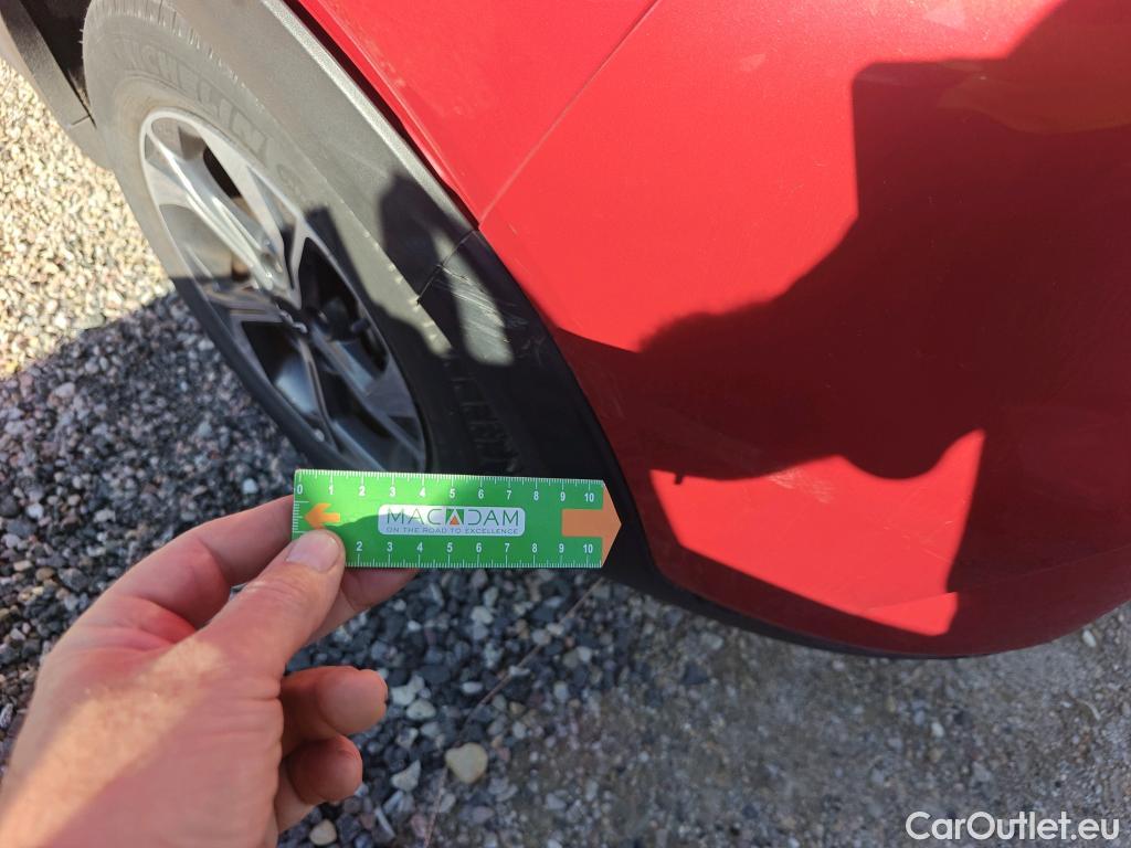  KIA  XCeed KIA  / 2019 / 5P / todoterreno 1.0 T-GDi Drive 88kW (120CV) #28