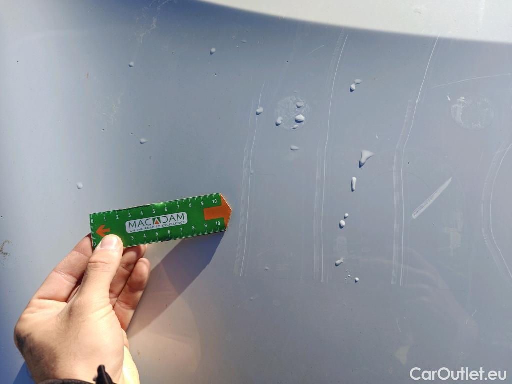  Nissan  Micra NISSAN  / 2017 / 5P / berlina con portón 1.5dCi 66 kW (90 CV) S&S Visia+ #35