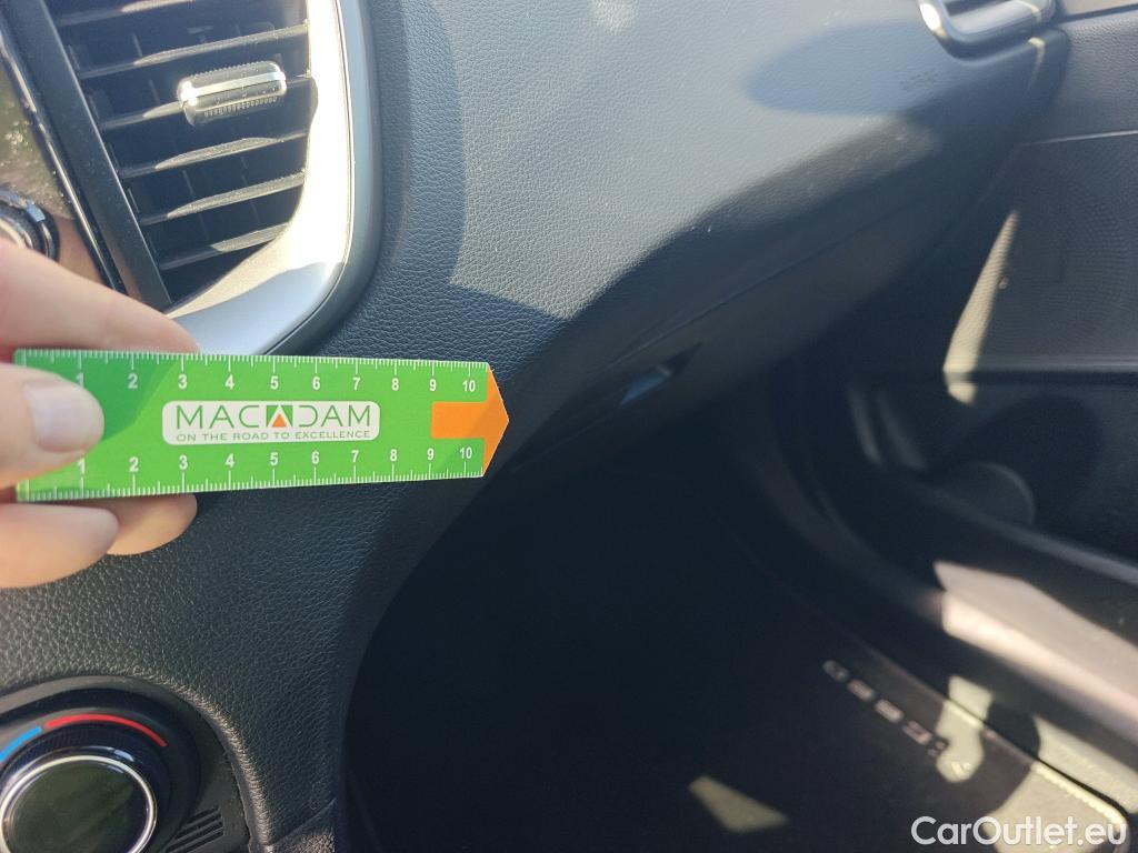  KIA  XCeed KIA  / 2019 / 5P / todoterreno 1.0 T-GDi Drive 88kW (120CV) #21