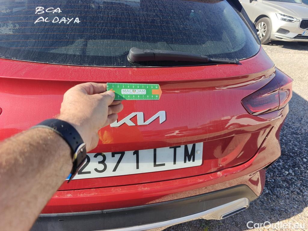  KIA  XCeed KIA  / 2019 / 5P / todoterreno 1.0 T-GDi Drive 88kW (120CV) #3