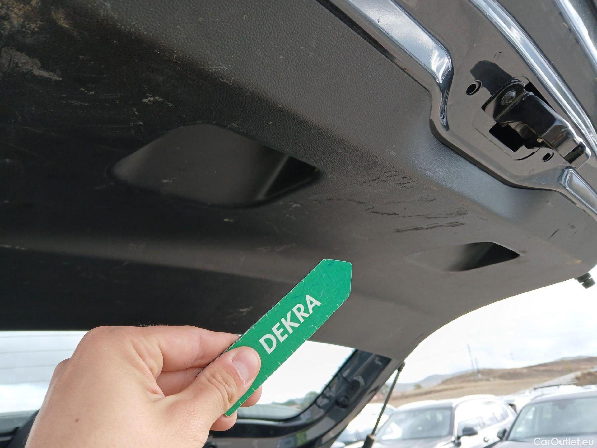  Dacia  Duster DACIA  / 2018 / 5P / todoterreno Comfort Blue dCi 85kW (115CV) 4X4 #45