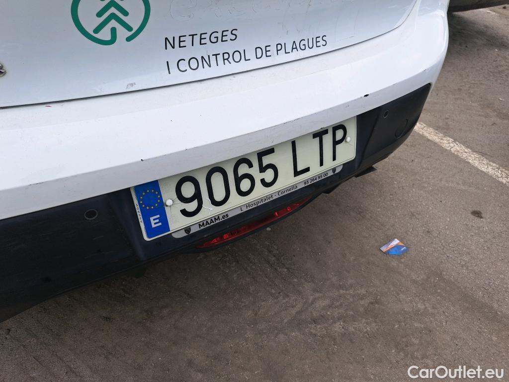  Peugeot  208 PEUGEOT  / 2019 / 5P / berlina con portón PureTech 73kW (100CV) Active Pack #34