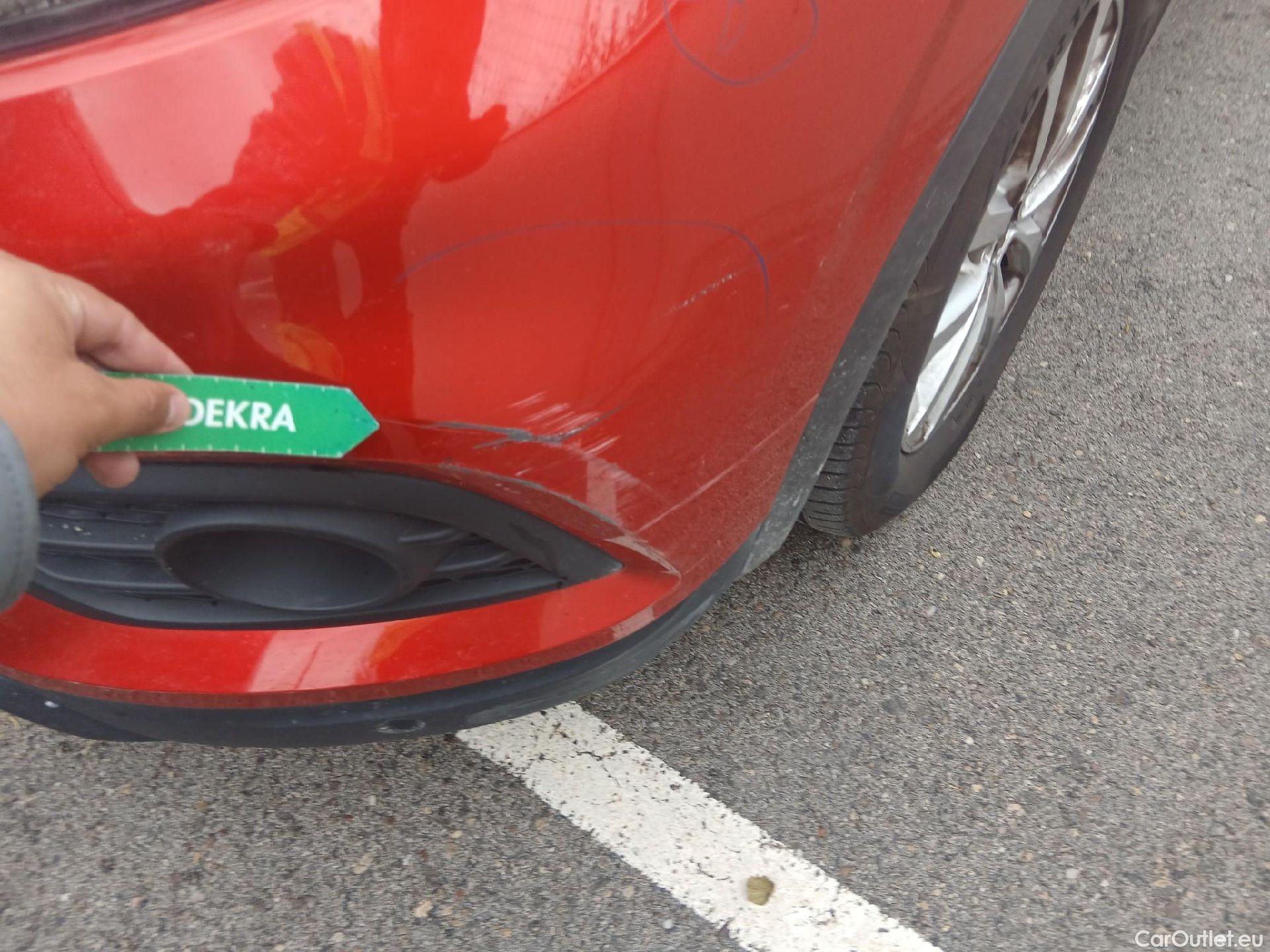  Renault  Kadjar RENAULT  / 2019 / 5P / crossover Intens Blue dCi 85kW (115CV) #8