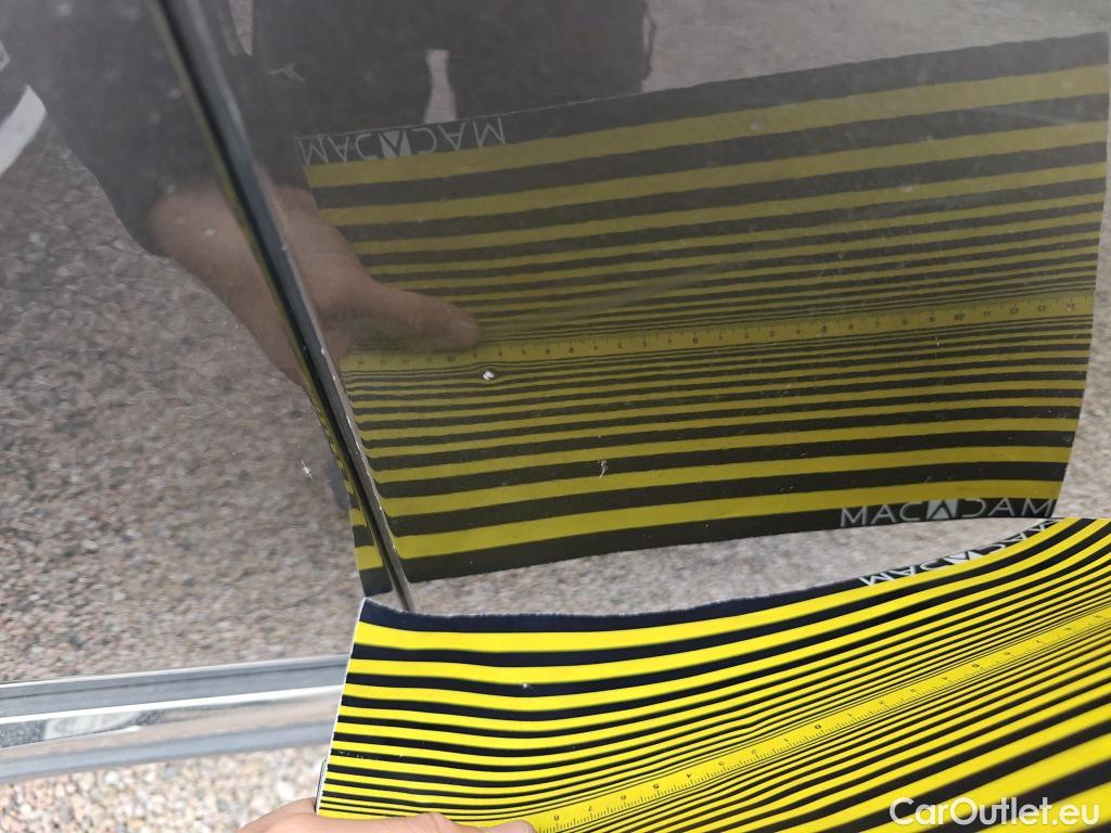  Peugeot  3008 PEUGEOT  / 2020 / 5P / todoterreno 1.5 BlueHDi 96kW S&S Allure Pack EAT8 #49