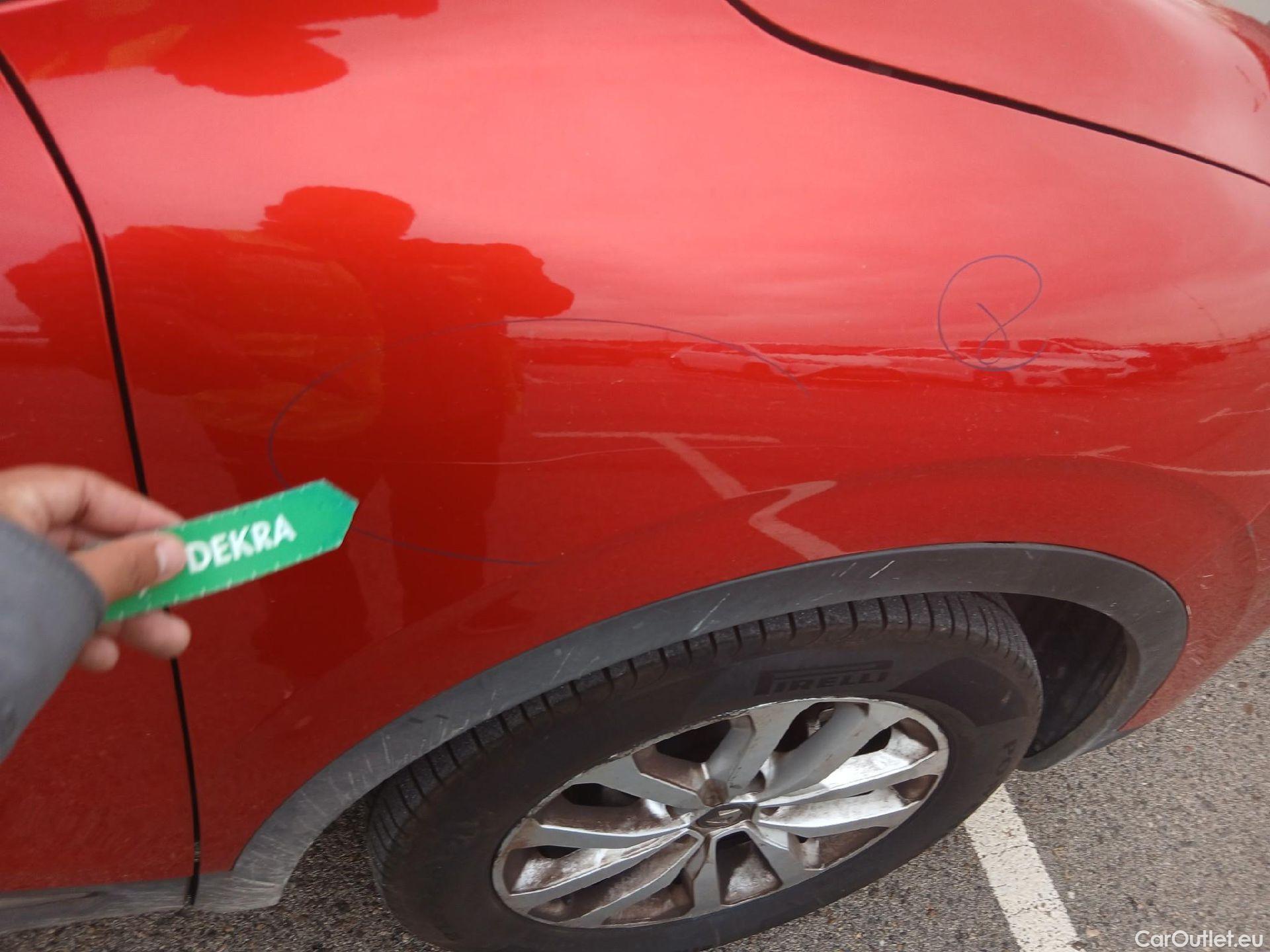  Renault  Kadjar RENAULT  / 2019 / 5P / crossover Intens Blue dCi 85kW (115CV) #42