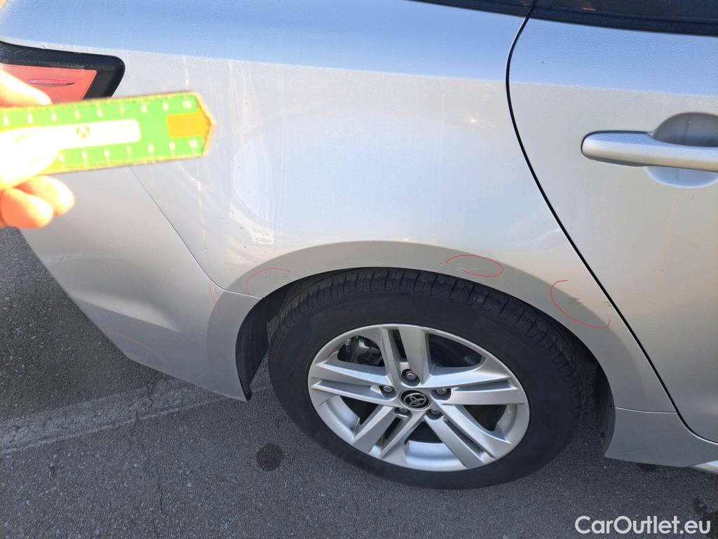  Toyota  Corolla TOYOTA  / 2019 / 5P / familiar 1.8 125H ACTIVE TECH E-CVT TOU SPORT #10