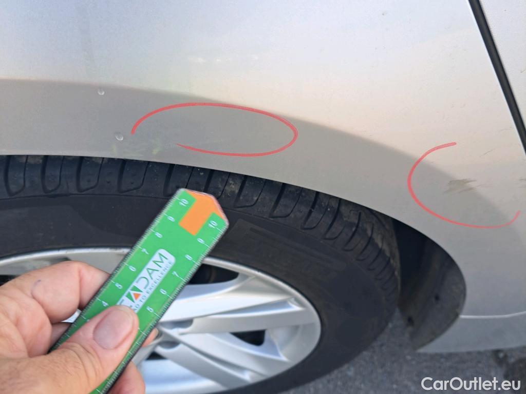  Toyota  Corolla TOYOTA  / 2019 / 5P / familiar 1.8 125H ACTIVE TECH E-CVT TOU SPORT #12