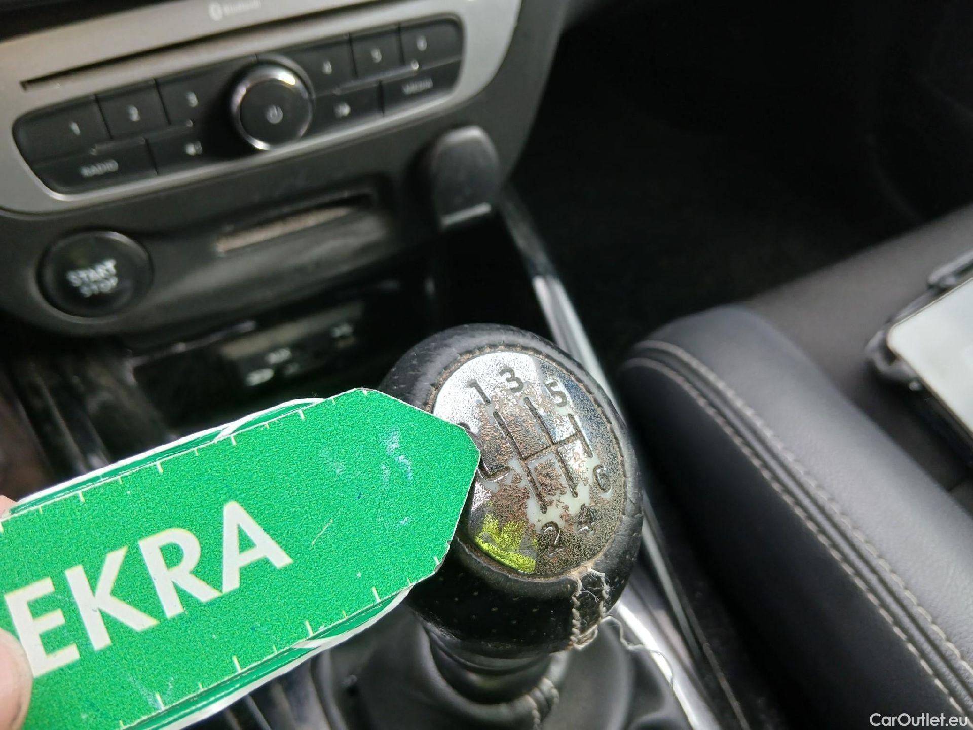  Renault  Megane RENAULT MÉGANE 5p 3G familiar Sp. Tou. Bose Energy dCi 130 S&S Euro 6 #4