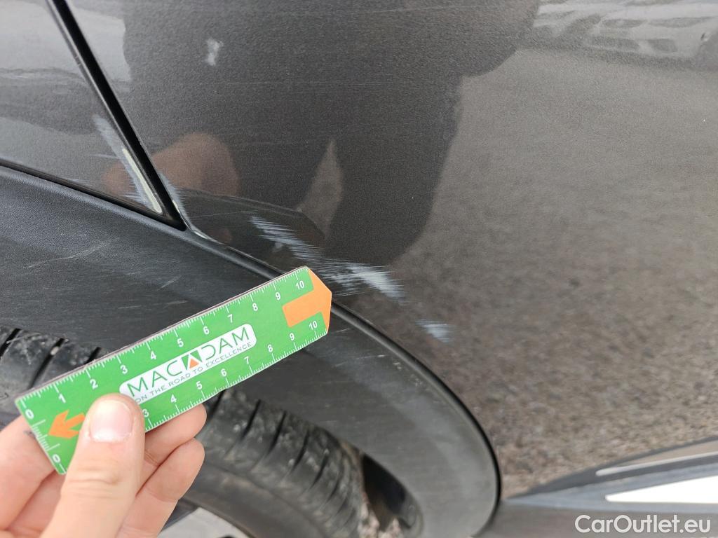  Peugeot  3008 PEUGEOT  / 2020 / 5P / todoterreno 1.5 BlueHDi 96kW S&S Allure Pack EAT8 #21