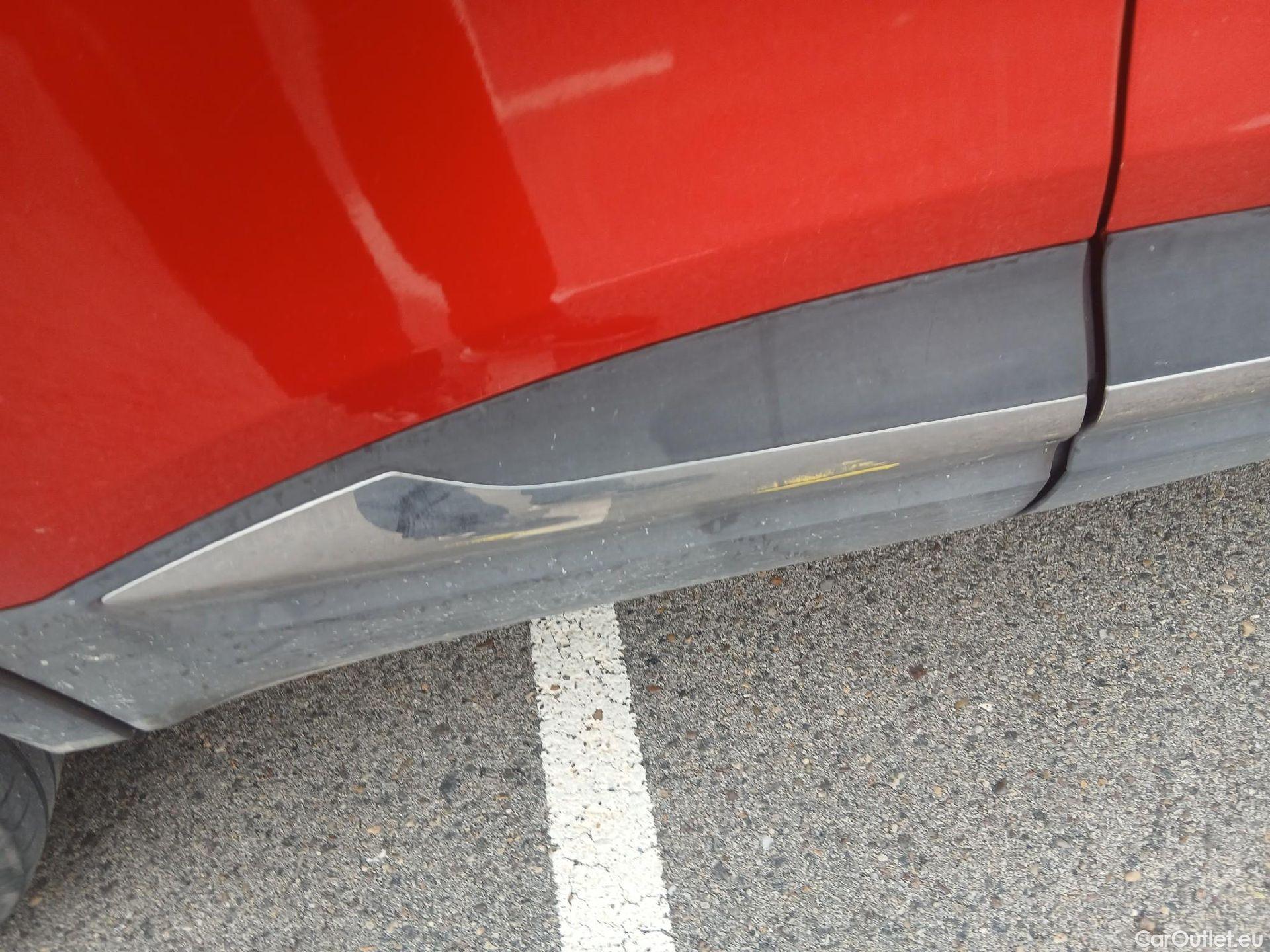  Renault  Kadjar RENAULT  / 2019 / 5P / crossover Intens Blue dCi 85kW (115CV) #34