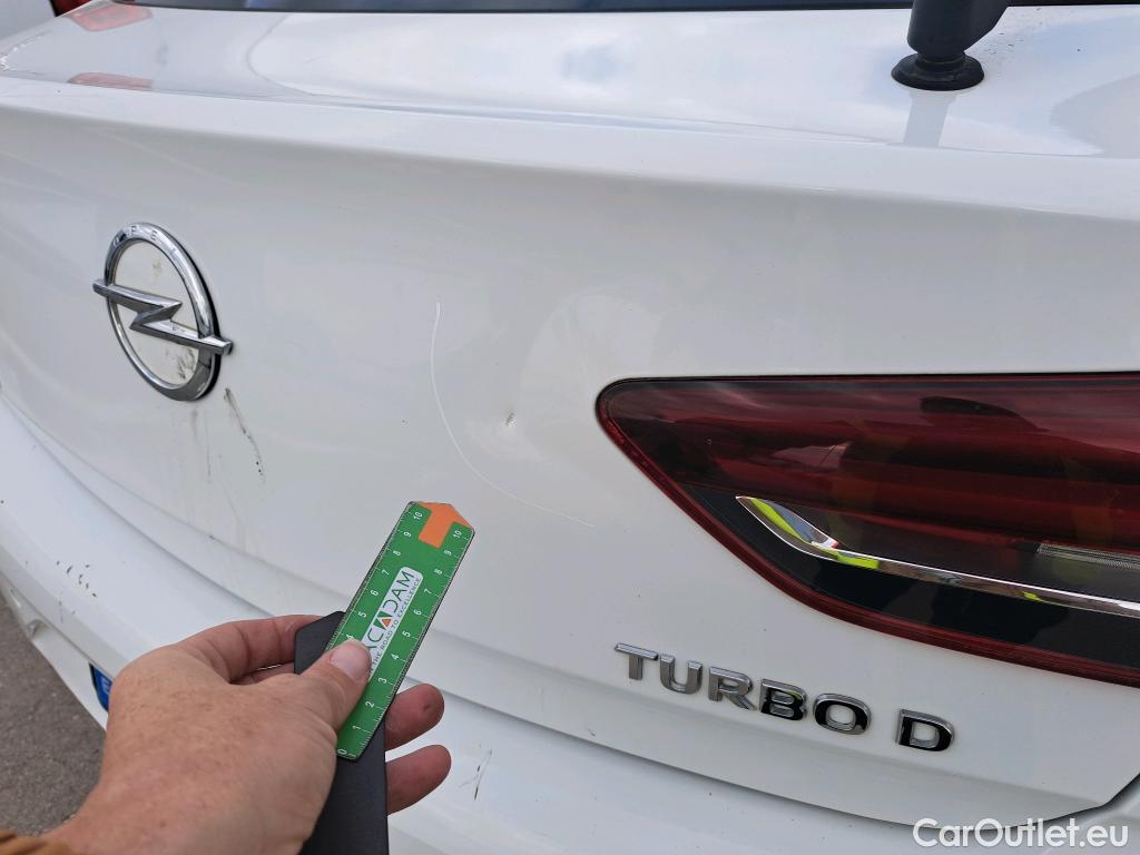  Opel  Insignia OPEL  5p 2G berlina con portón GS 1.6 CDTi 100kW Turbo D Selective #8