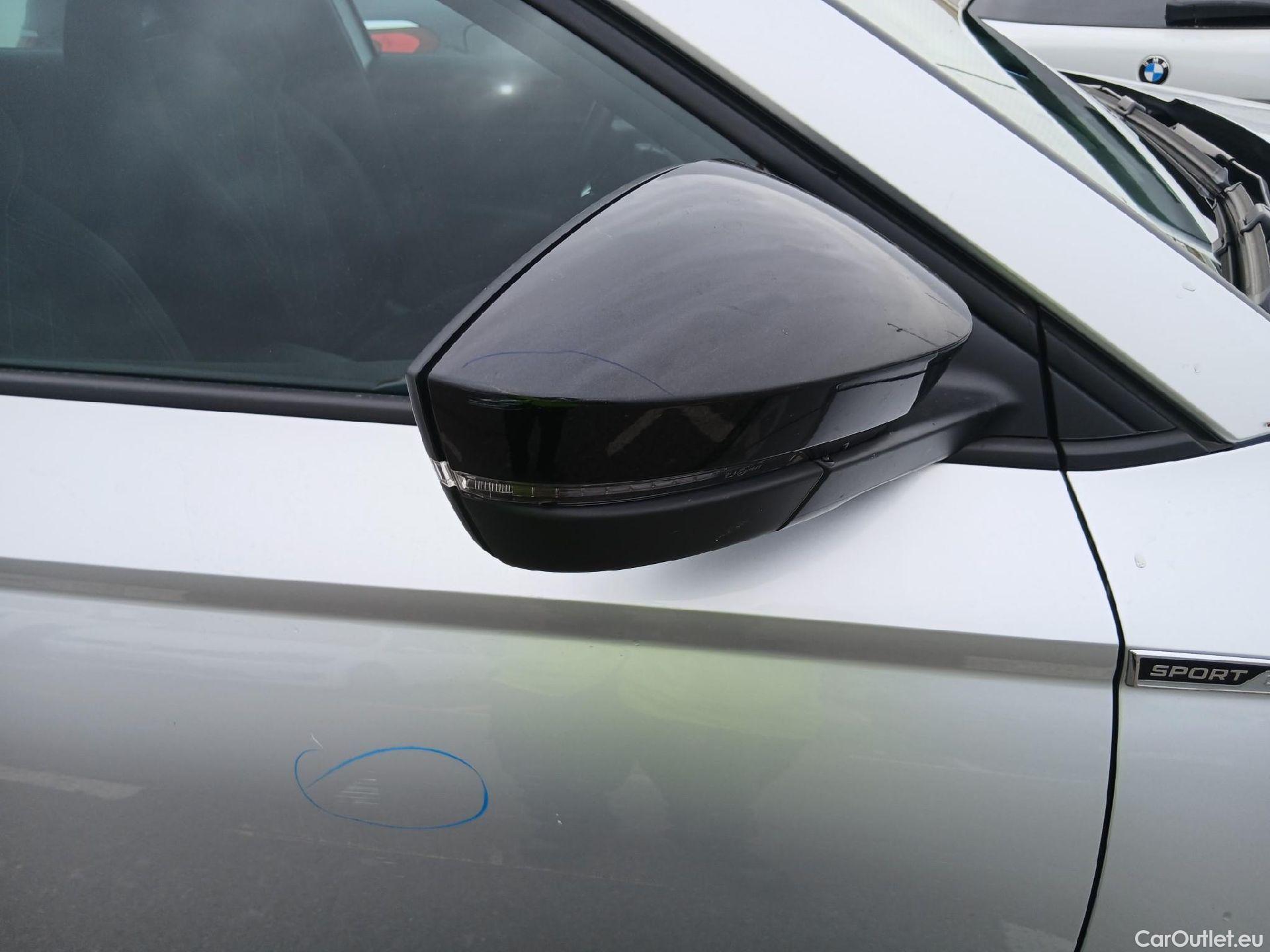  Skoda  Karoq SKODA  / 2017 / 5P / todoterreno 2.0 TDI 110kW (150CV) Sportline #34