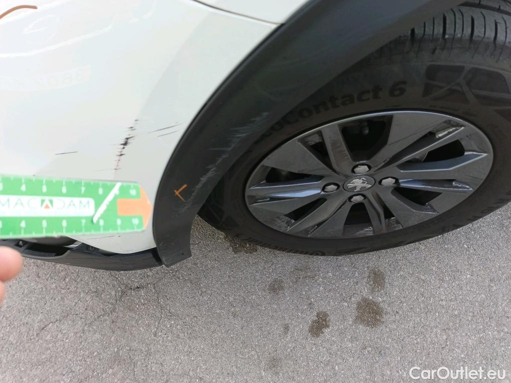  Peugeot  2008  Active Pack 1.2 PureTech 130CV MT6 E6d #16