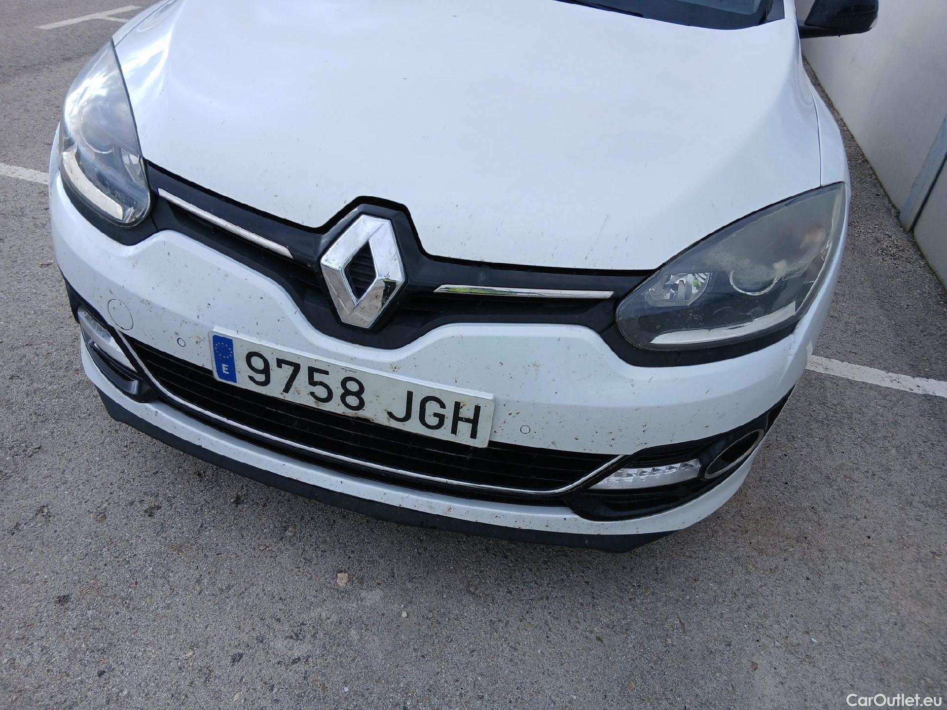  Renault  Megane RENAULT MÉGANE 5p 3G familiar Sp. Tou. Bose Energy dCi 130 S&S Euro 6 #28