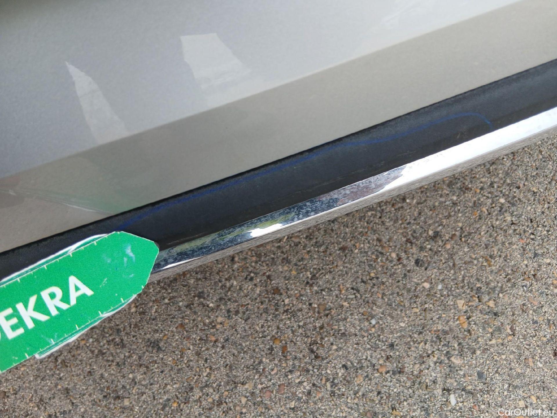  Skoda  Karoq SKODA  / 2017 / 5P / todoterreno 2.0 TDI 110kW (150CV) Sportline #20