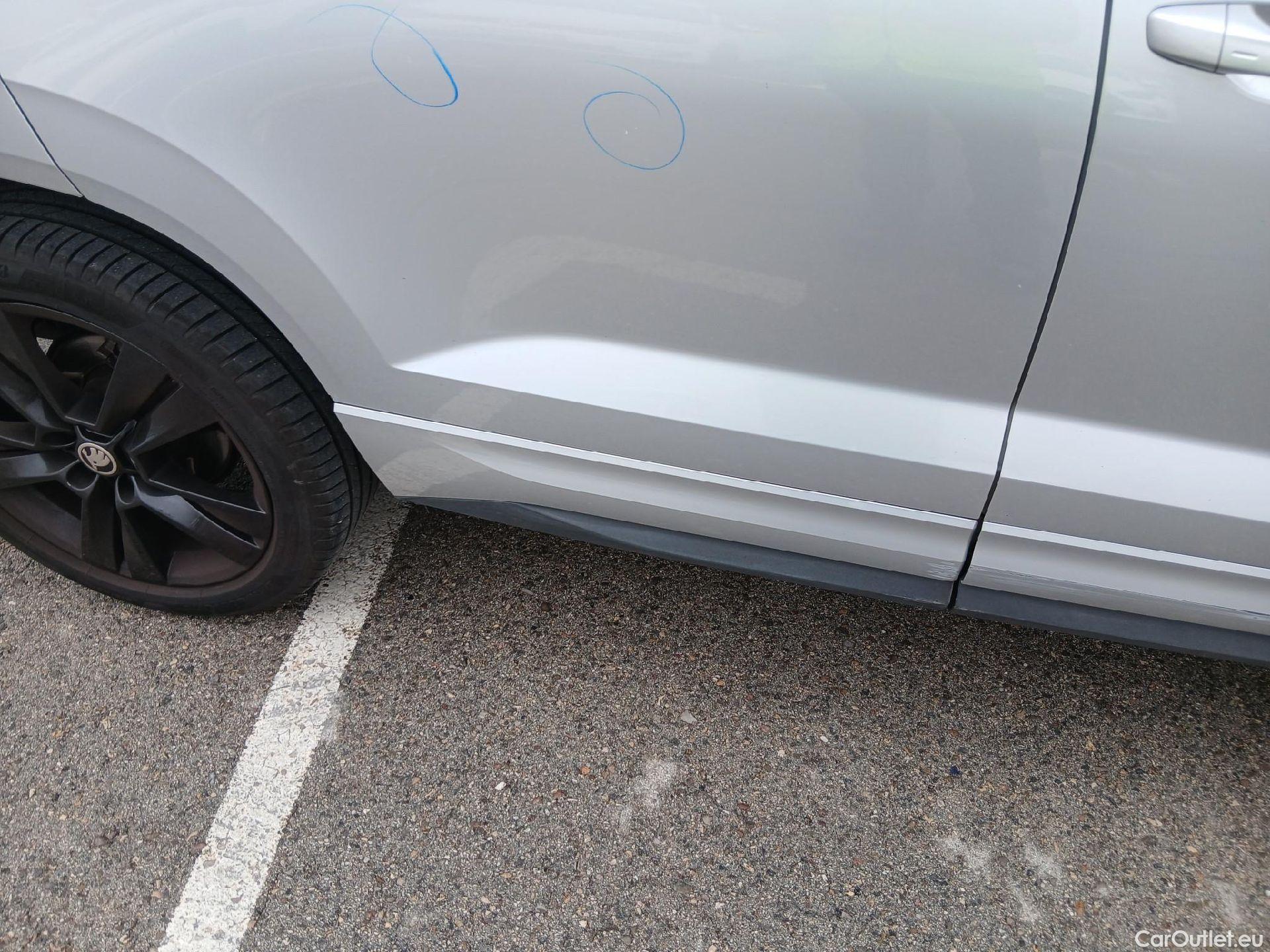  Skoda  Karoq SKODA  / 2017 / 5P / todoterreno 2.0 TDI 110kW (150CV) Sportline #26