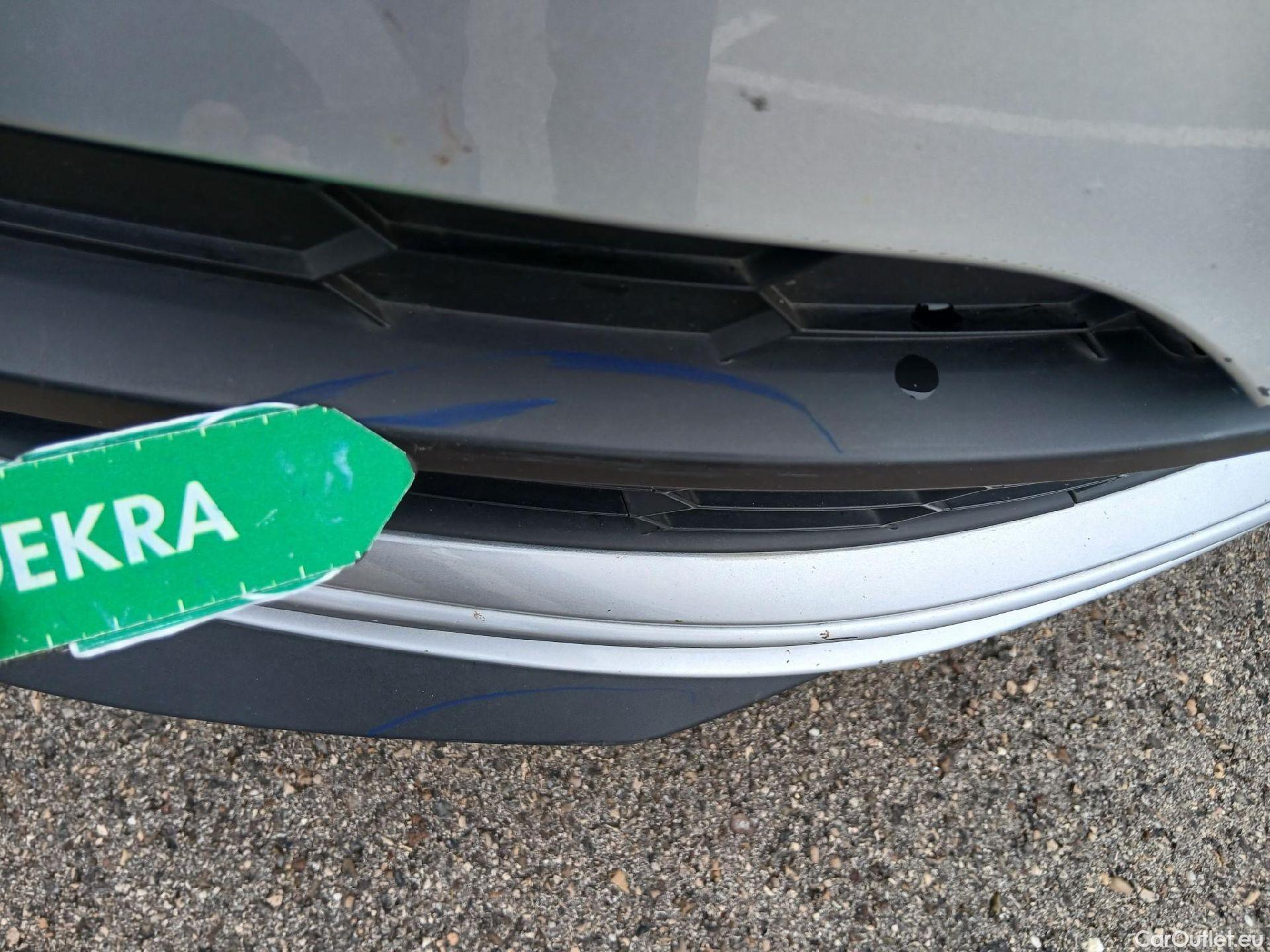  Skoda  Karoq SKODA  / 2017 / 5P / todoterreno 2.0 TDI 110kW (150CV) Sportline #10