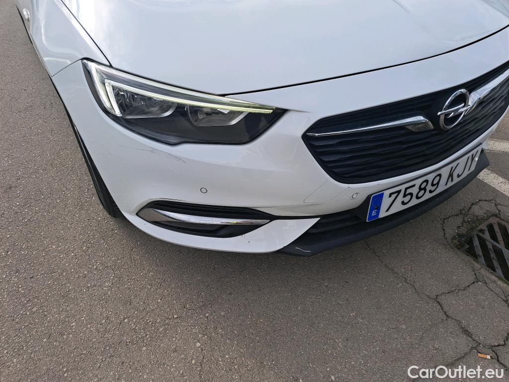  Opel  Insignia OPEL  5p 2G berlina con portón GS 1.6 CDTi 100kW Turbo D Selective #32