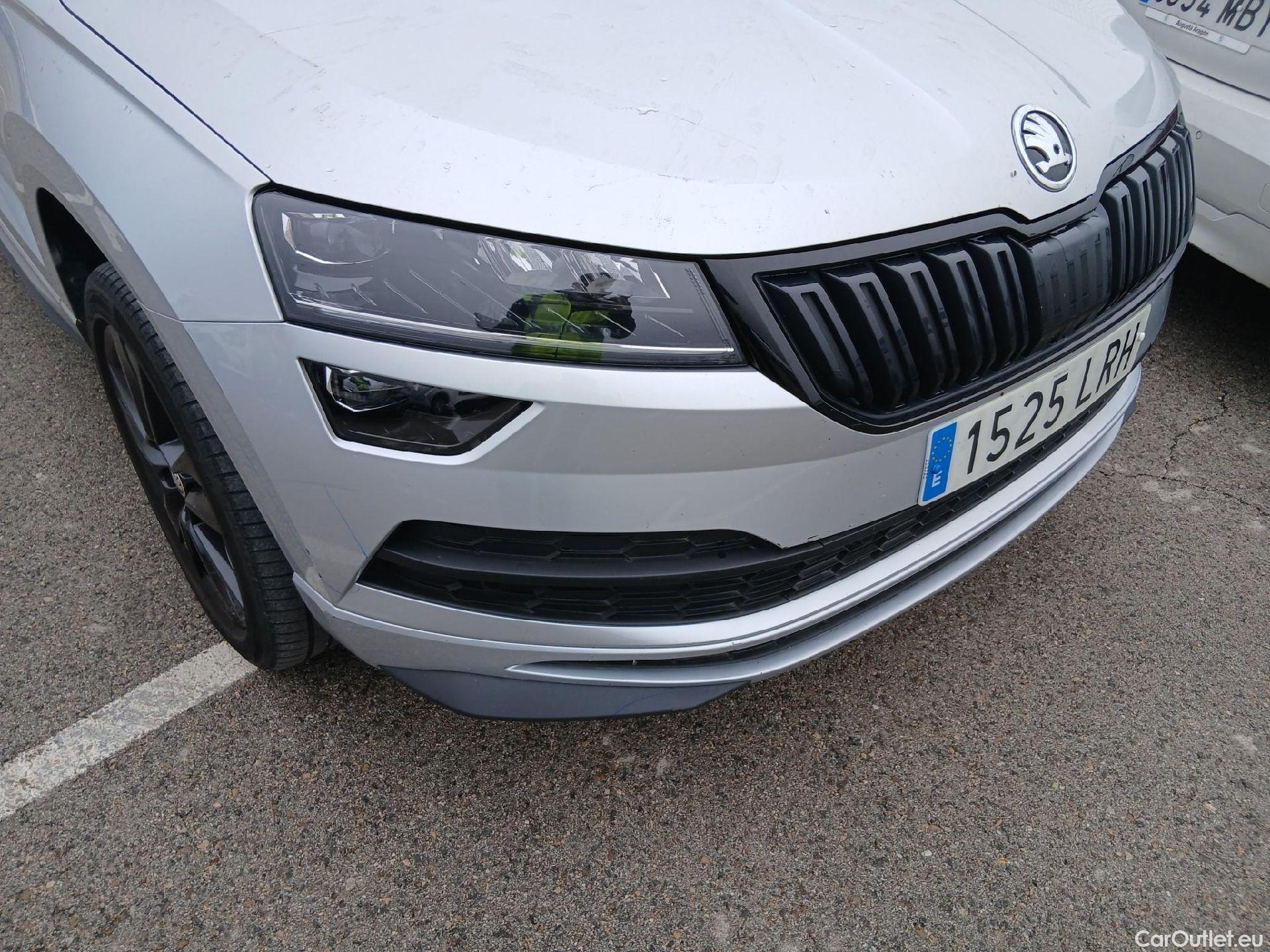  Skoda  Karoq SKODA  / 2017 / 5P / todoterreno 2.0 TDI 110kW (150CV) Sportline #9