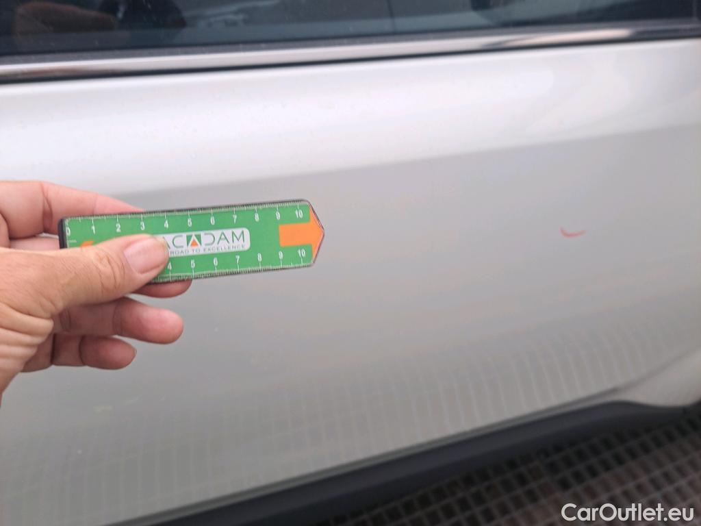  Toyota  C-HR TOYOTA  / 2019 / 5P / todoterreno 2.0 180H Advance Luxury #10