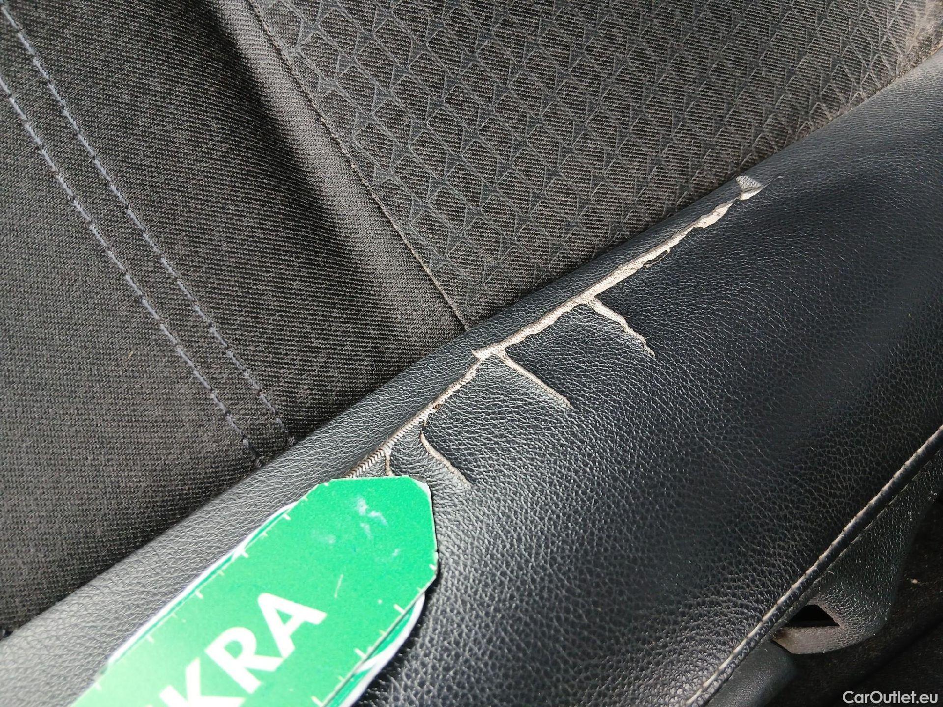  Renault  Megane RENAULT MÉGANE 5p 3G familiar Sp. Tou. Bose Energy dCi 130 S&S Euro 6 #8