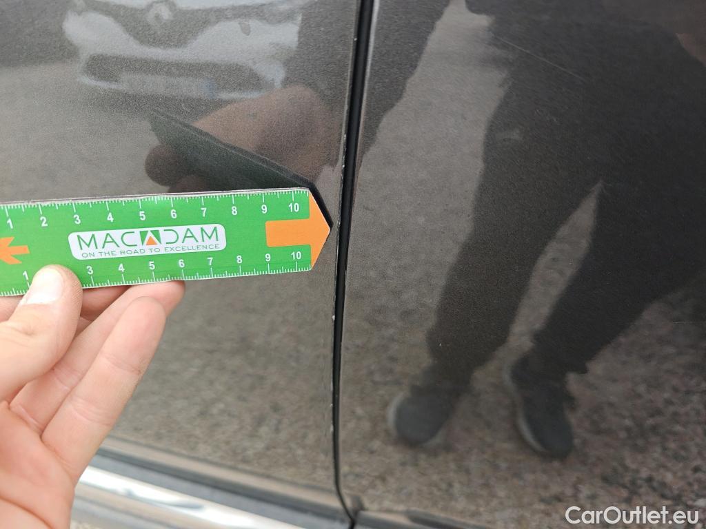  Peugeot  3008 PEUGEOT  / 2020 / 5P / todoterreno 1.5 BlueHDi 96kW S&S Allure Pack EAT8 #14