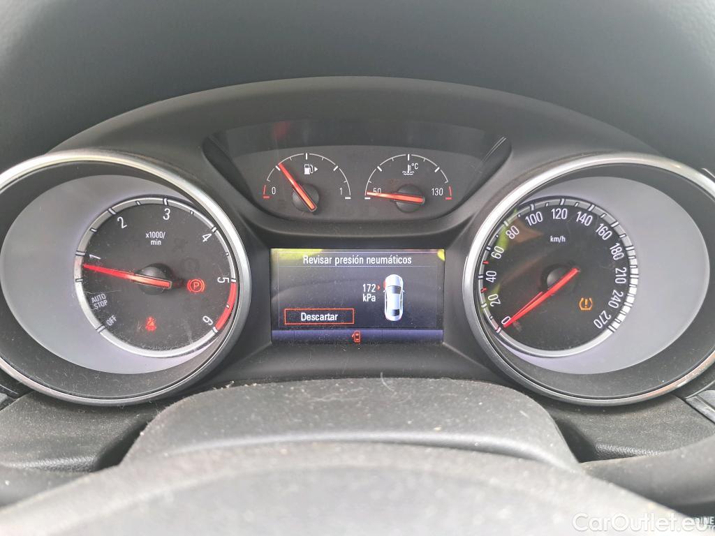  Opel  Insignia OPEL  5p 2G berlina con portón GS 1.6 CDTi 100kW Turbo D Selective #40