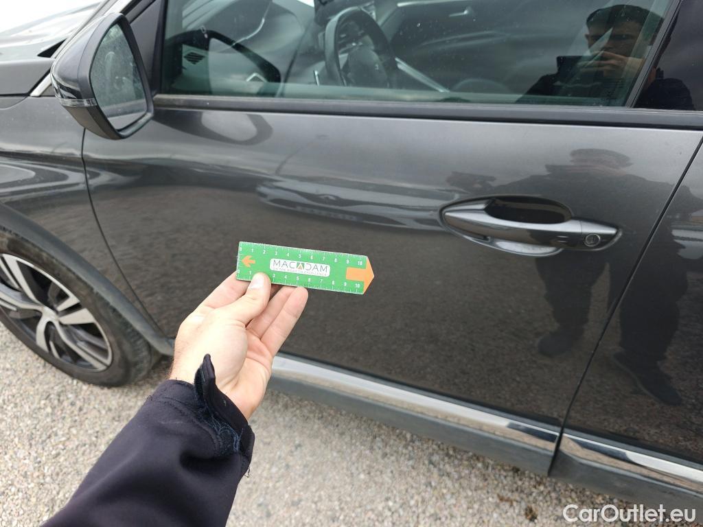  Peugeot  3008 PEUGEOT  / 2020 / 5P / todoterreno 1.5 BlueHDi 96kW S&S Allure Pack EAT8 #13