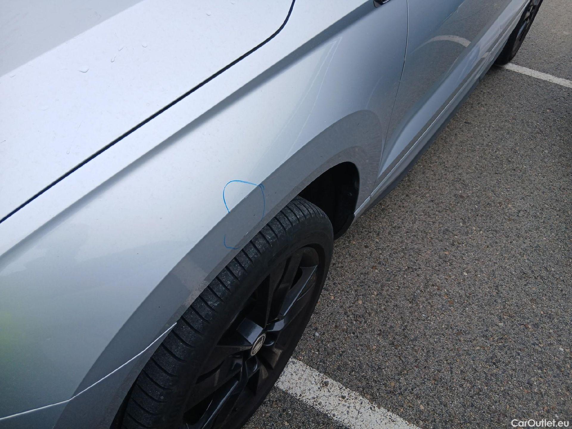  Skoda  Karoq SKODA  / 2017 / 5P / todoterreno 2.0 TDI 110kW (150CV) Sportline #14