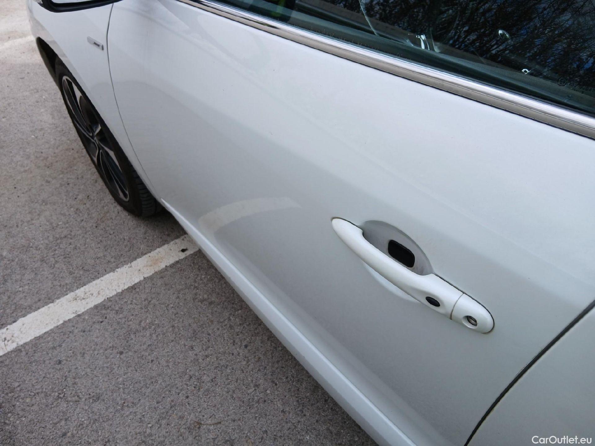  Renault  Megane RENAULT MÉGANE 5p 3G familiar Sp. Tou. Bose Energy dCi 130 S&S Euro 6 #36