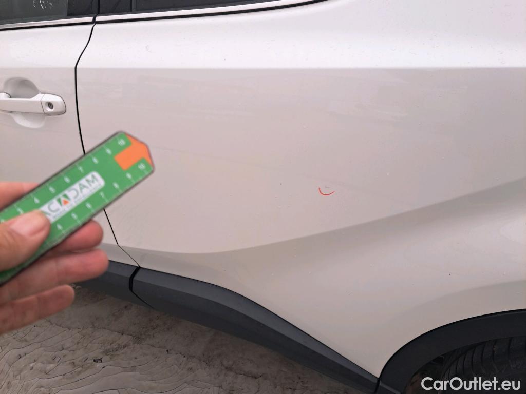  Toyota  C-HR TOYOTA  / 2019 / 5P / todoterreno 2.0 180H Advance Luxury #25