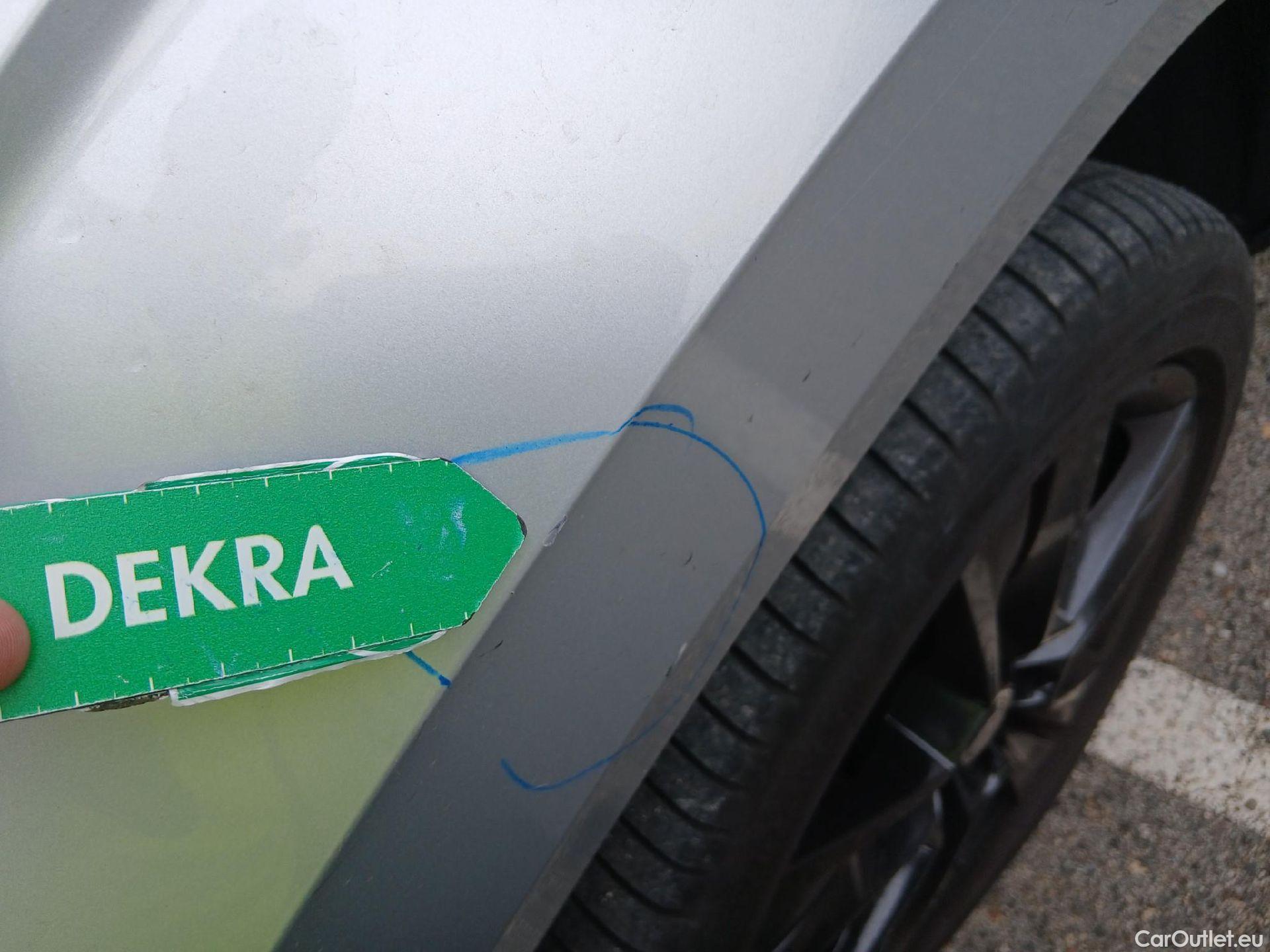  Skoda  Karoq SKODA  / 2017 / 5P / todoterreno 2.0 TDI 110kW (150CV) Sportline #15