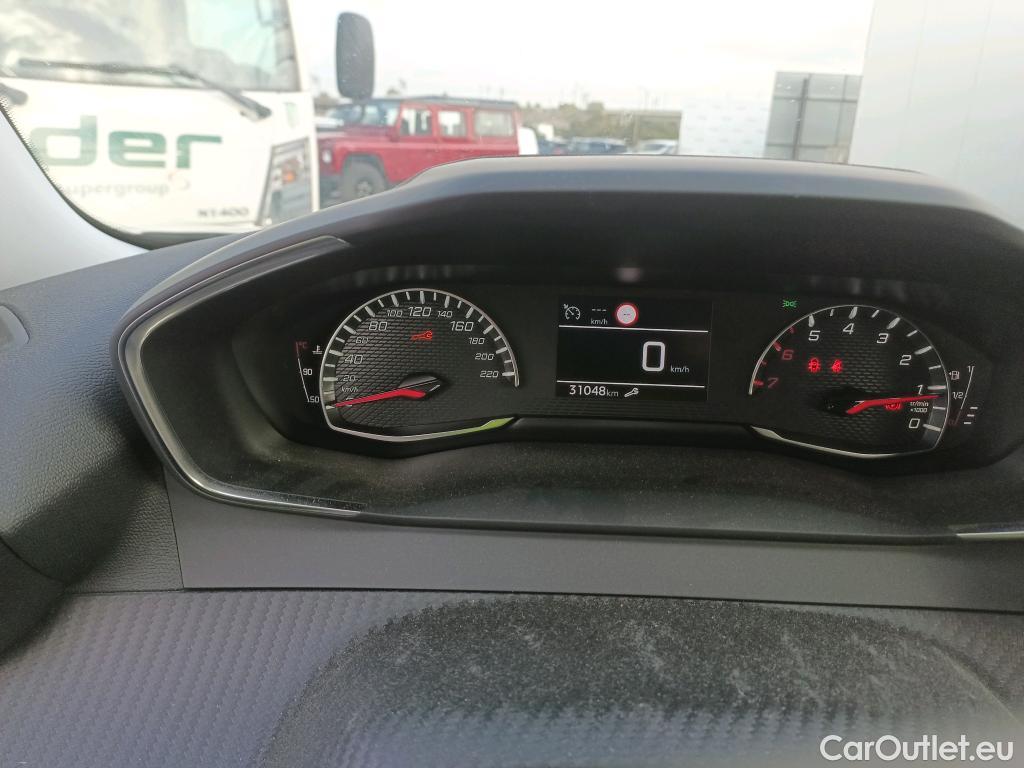  Peugeot  2008  Active Pack 1.2 PureTech 130CV MT6 E6d #20