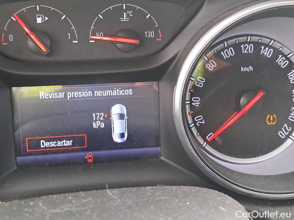  Opel  Insignia OPEL  5p 2G berlina con portón GS 1.6 CDTi 100kW Turbo D Selective #41