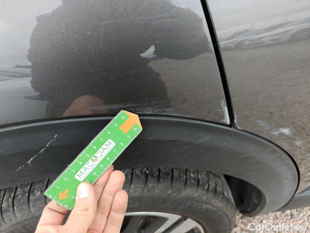  Peugeot  3008 PEUGEOT  / 2020 / 5P / todoterreno 1.5 BlueHDi 96kW S&S Allure Pack EAT8 #24