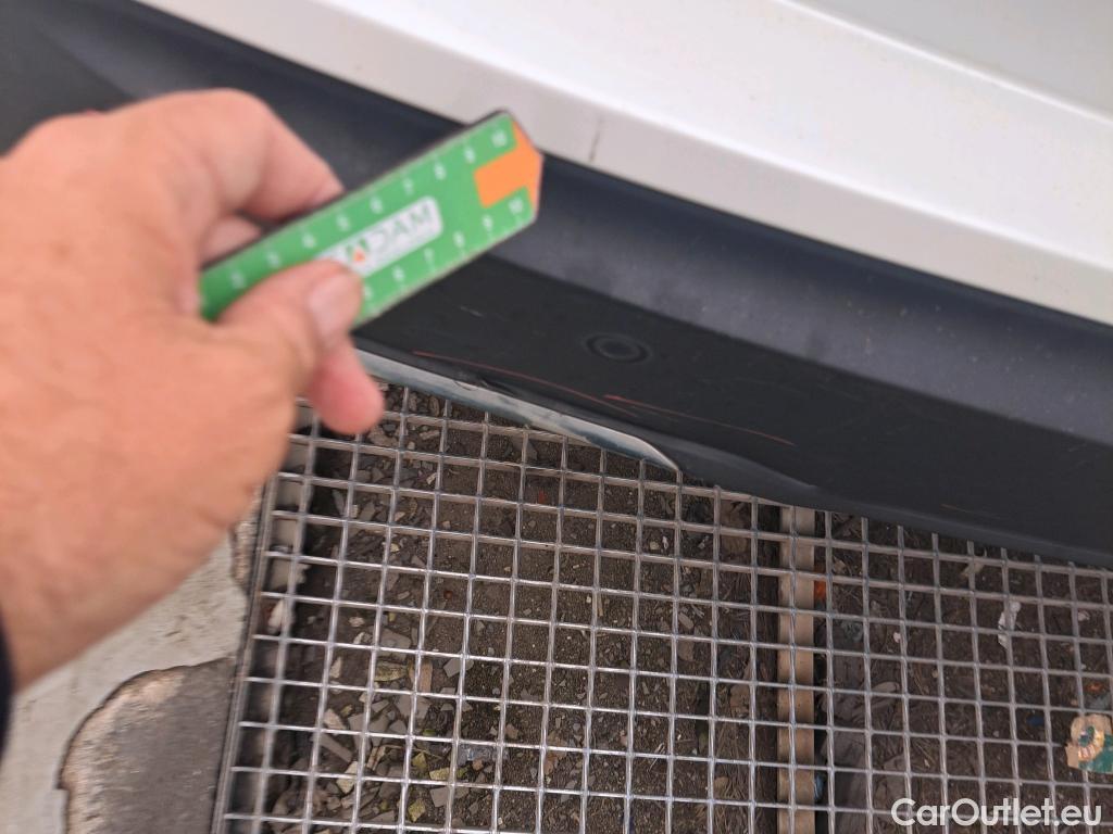  Toyota  C-HR TOYOTA  / 2019 / 5P / todoterreno 2.0 180H Advance Luxury #17