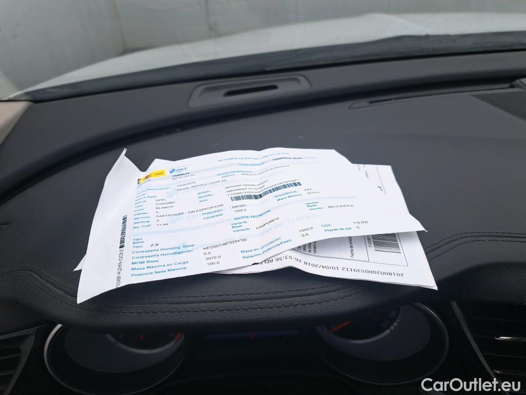  Opel  Insignia OPEL  5p 2G berlina con portón GS 1.6 CDTi 100kW Turbo D Selective #34